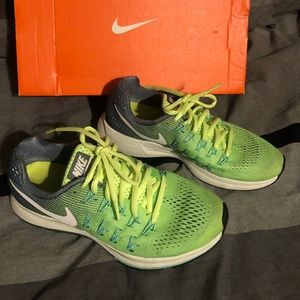 🌼🌼🌼NIKE ZOOM PEGASUS 33🌼🌼🌼